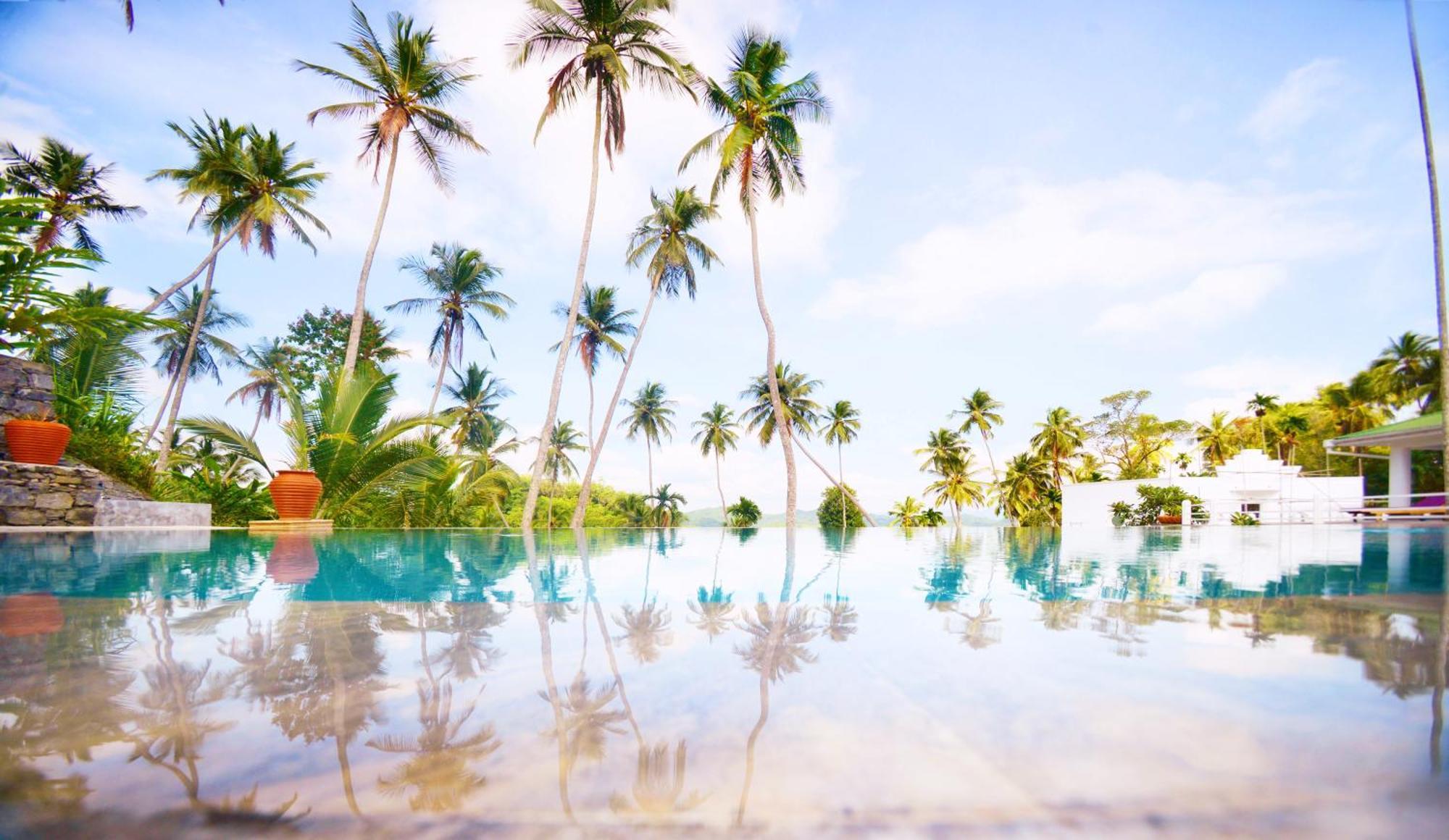 The Flame Tree Estate & Hotel 캔디 외부 사진