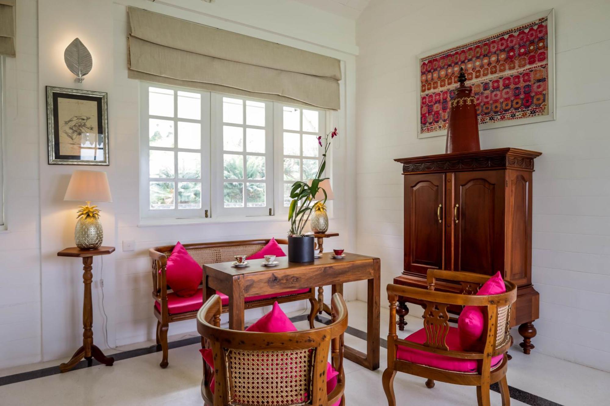 The Flame Tree Estate & Hotel 캔디 객실 사진